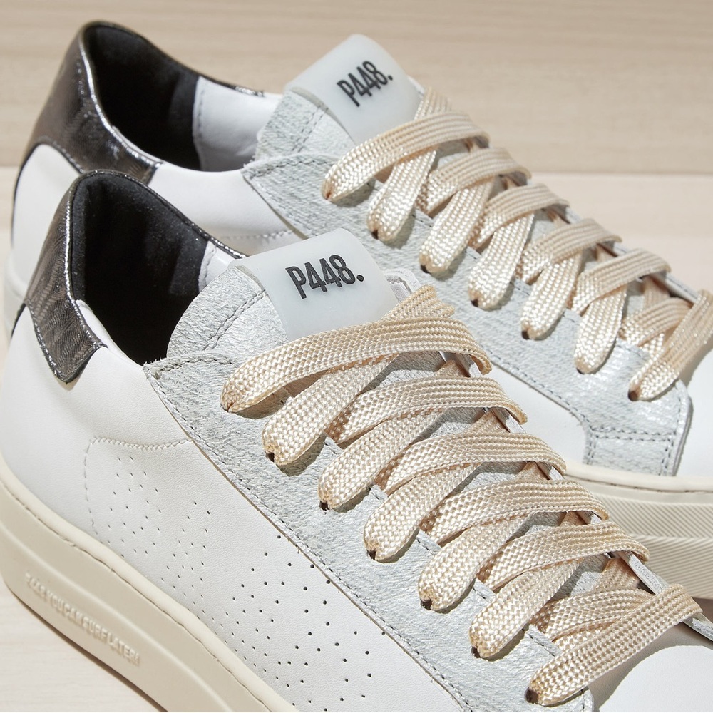 Classic Women's White Leather Sneakers with Metallic Accent - Picture 4 of 15